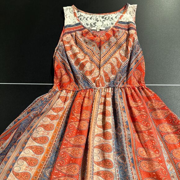 Miss Me Boho Paisley High-Low Dress Size M Orange Rust Smocked Lace Back Western - Picture 2 of 9